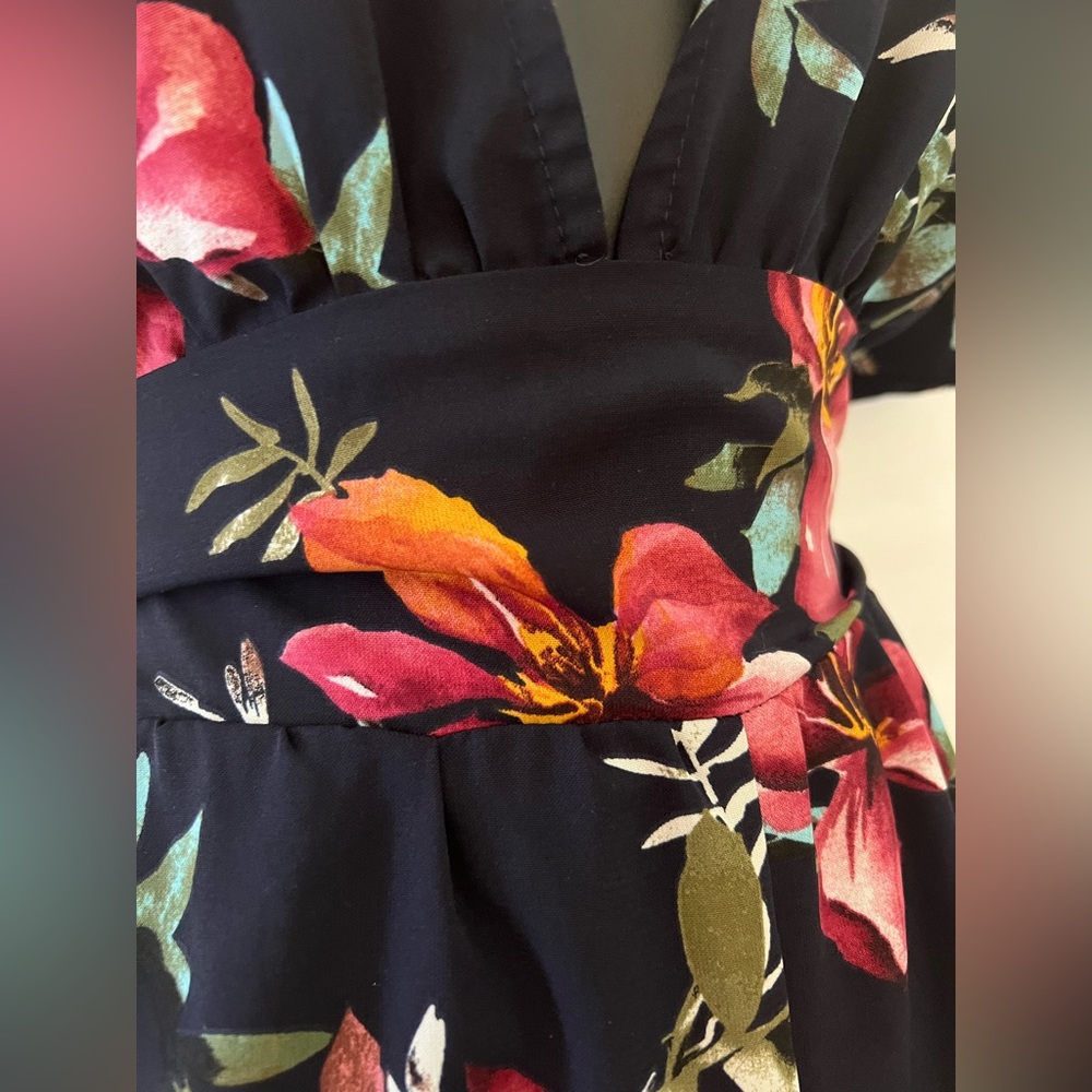 Multi-Color Floral Wide-Leg Jumpsuit | size Medium - Picture 6 of 6